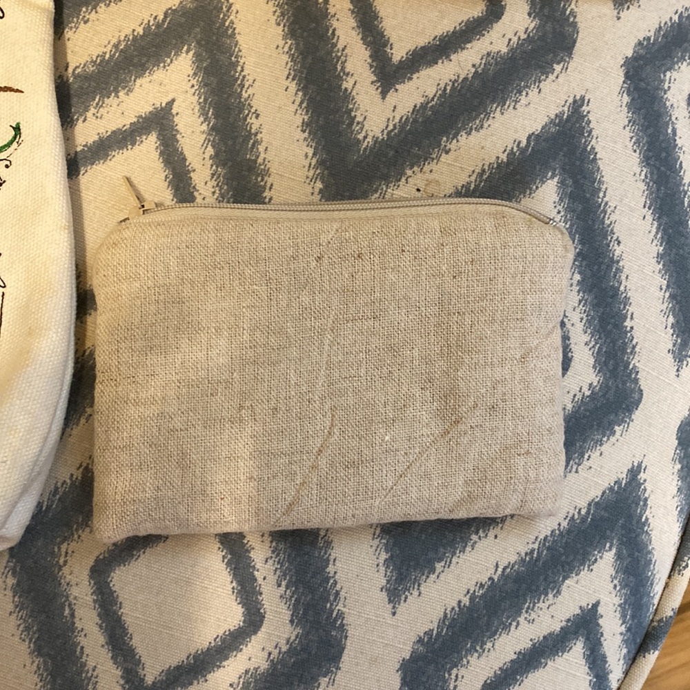 Brighton bundle! Belt and 2 makeup bags - Picture 11 of 11